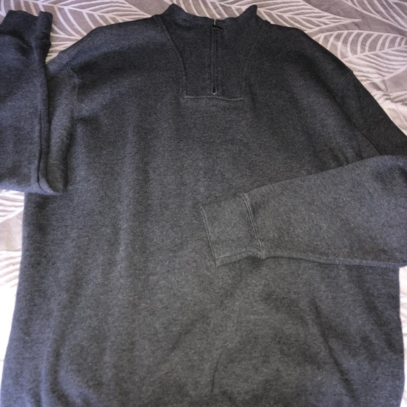 kirkland sweater - Picture 2 of 4